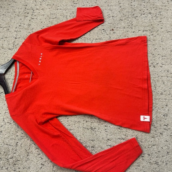 Tesla M worn once rare women’s v neck cotton shirt long sleeve! - Picture 6 of 15